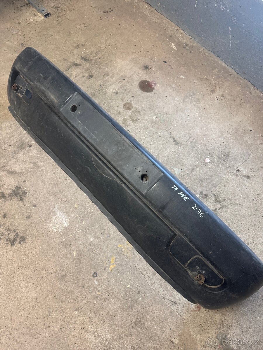 VW T4 facelift, přední nárazník