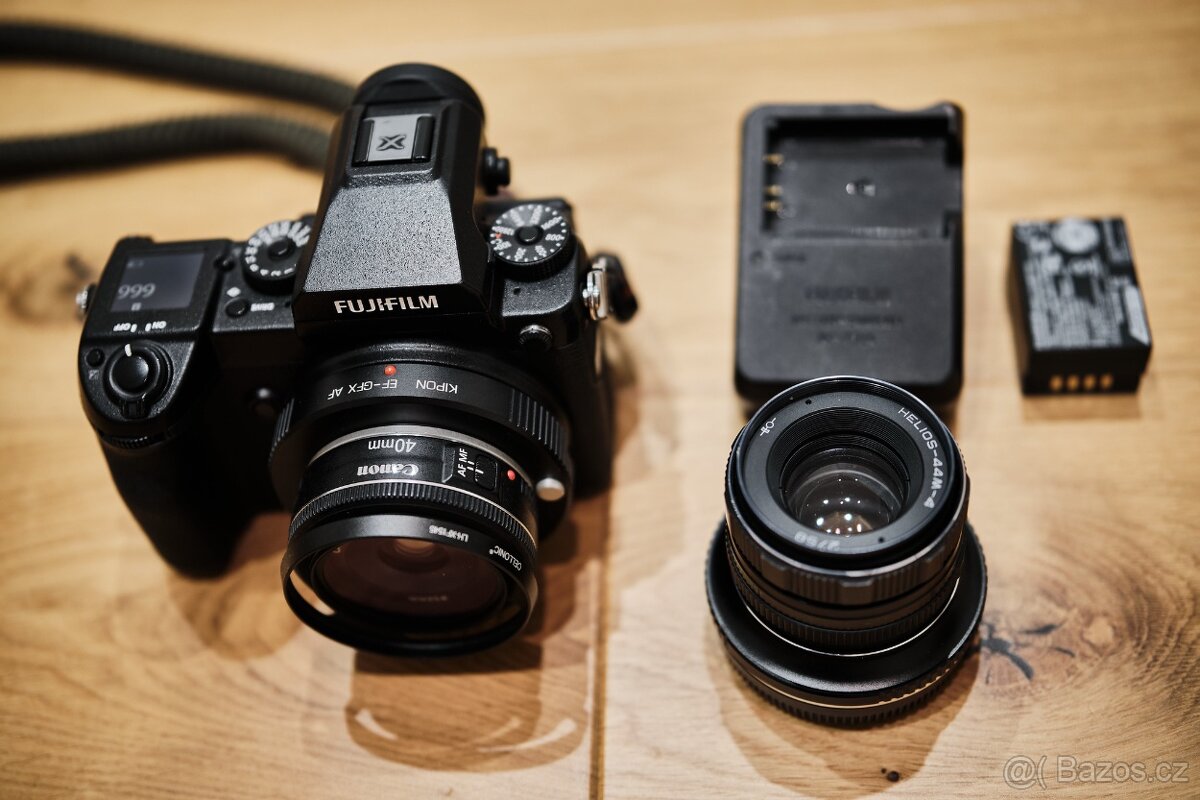 FujiFilm GFX 50S - jako nový, Canon 40mm, Takumar 55mm f1,8