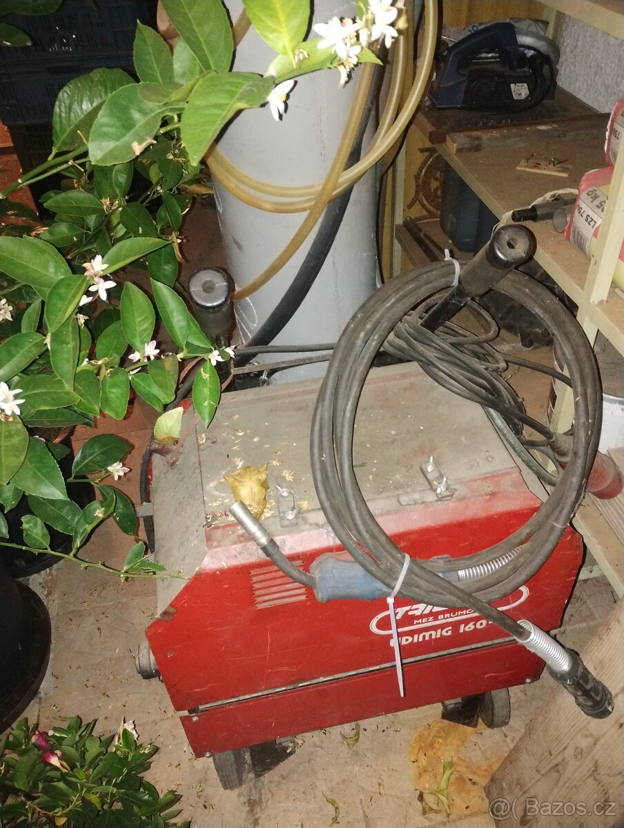 Svářečka CO2 Triodyn