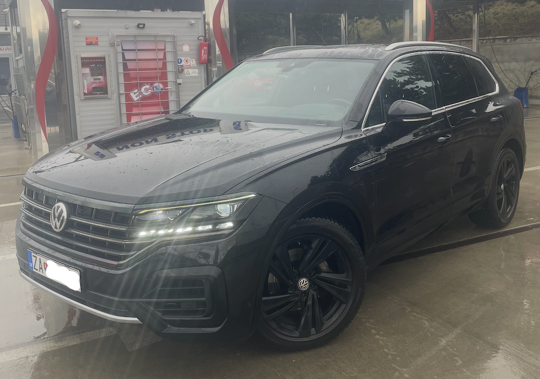 VW Touareg 4x4,Webasto,kamera,asistenty,nočné videnie,