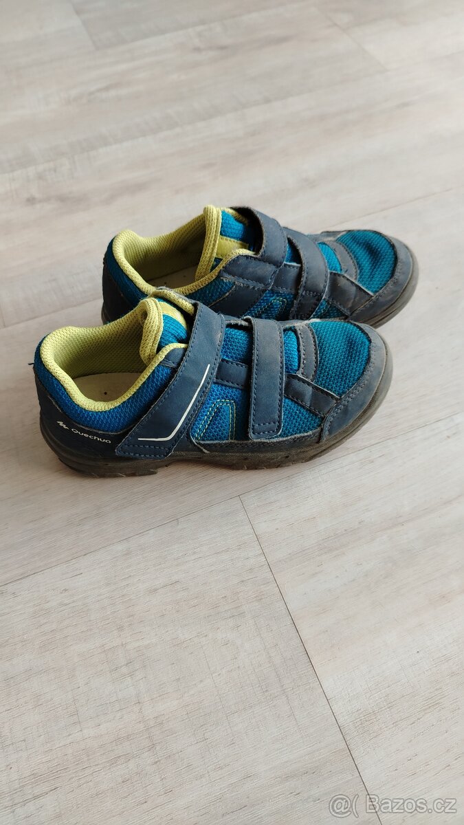 Vycházkové boty Quechua