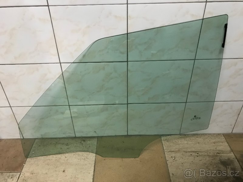 škoda fabia II sklo,stahovačka