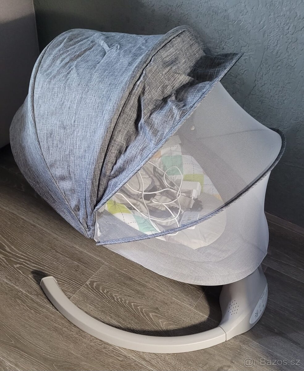 Dětské houpací lehátko