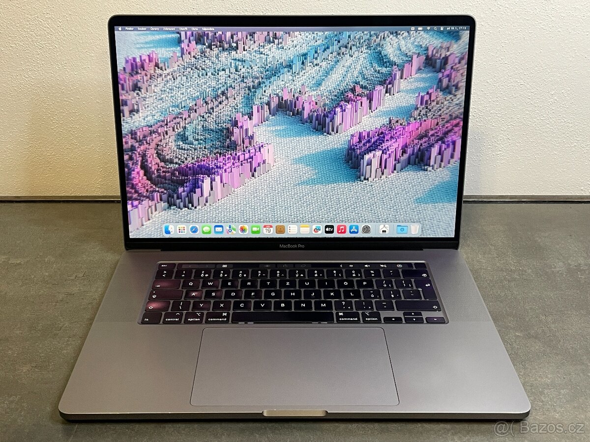 MacBook Pro 16" 2019 SG i7 16GB RAM / 500GB