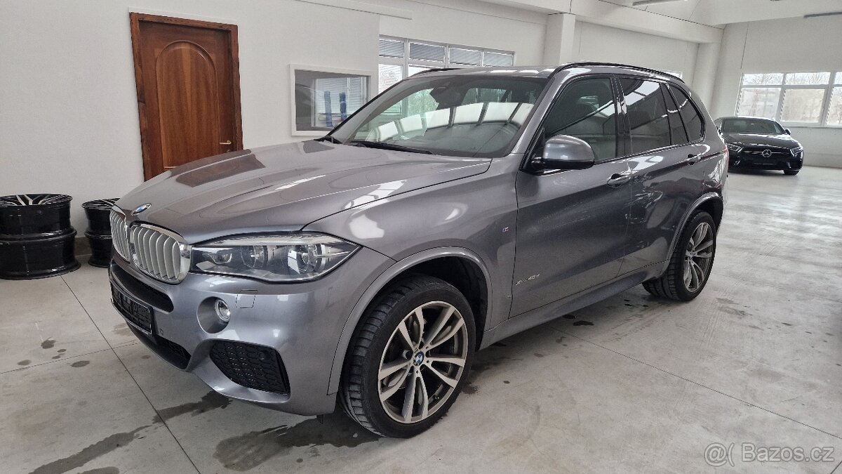 BMW X5 xDrive40d/ M-packet/ Servis BMW/NOVA CENA