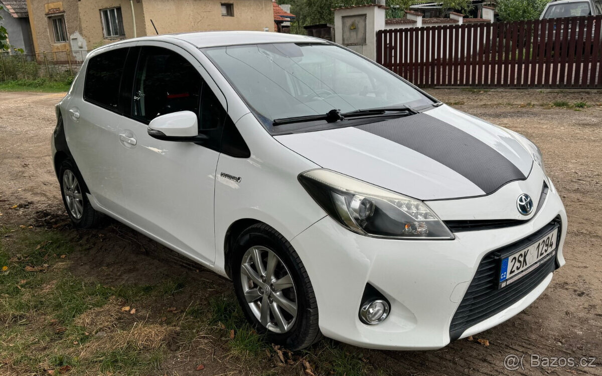 Toyota Yaris - HYBRID