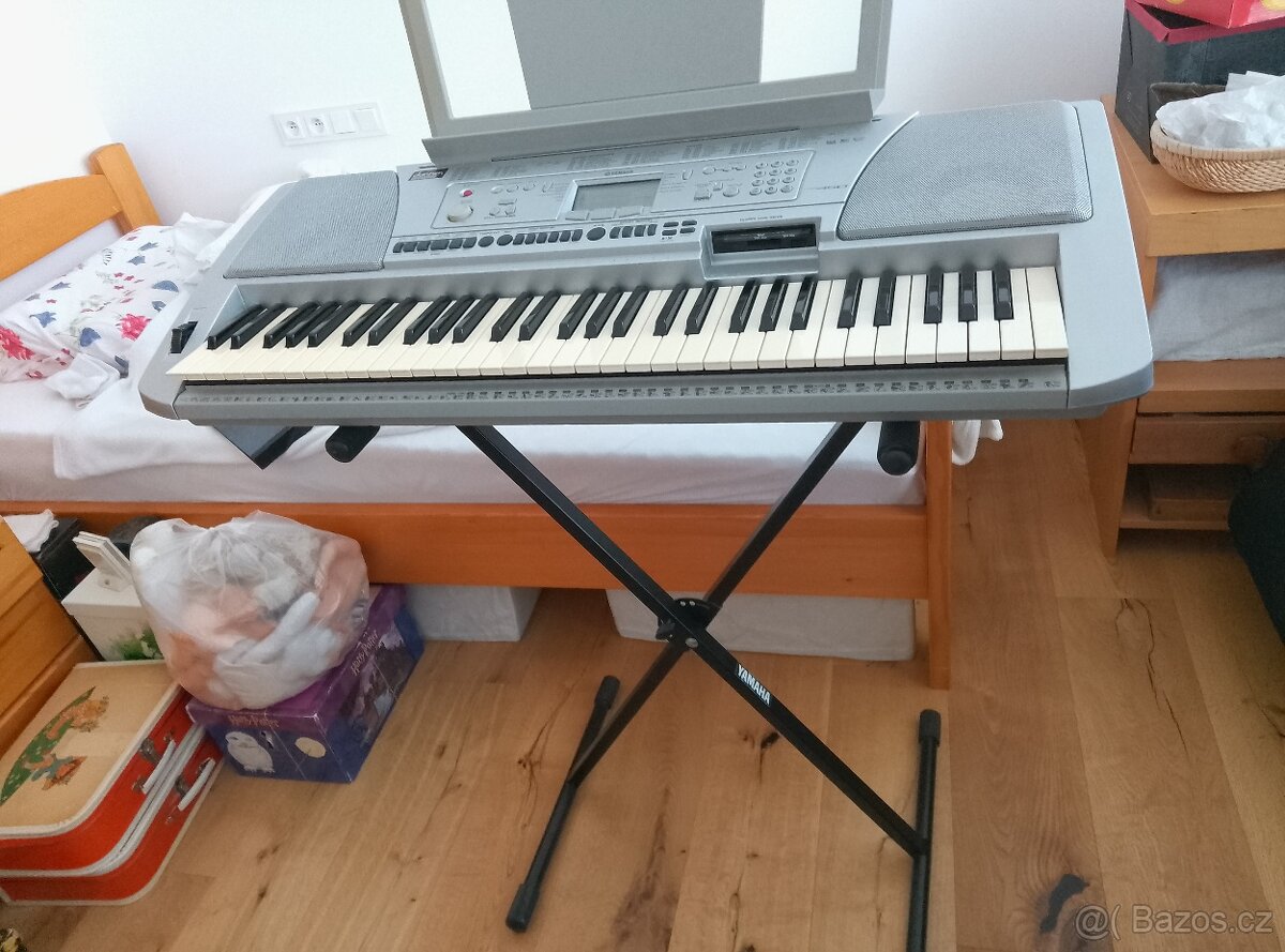 Varhany Yamaha PSR 450
