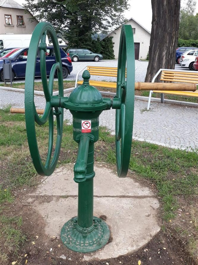 Stará pumpa