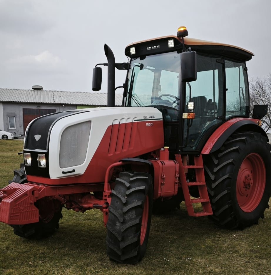 Traktor Belarus 1523.6