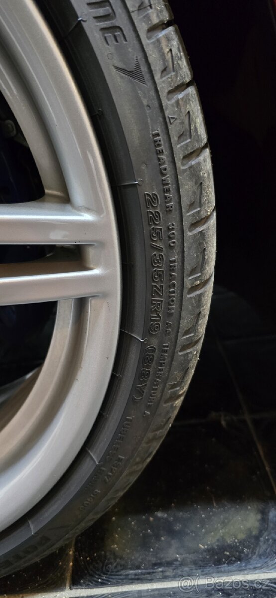 Pneu Bridgestone Potenza Sport
