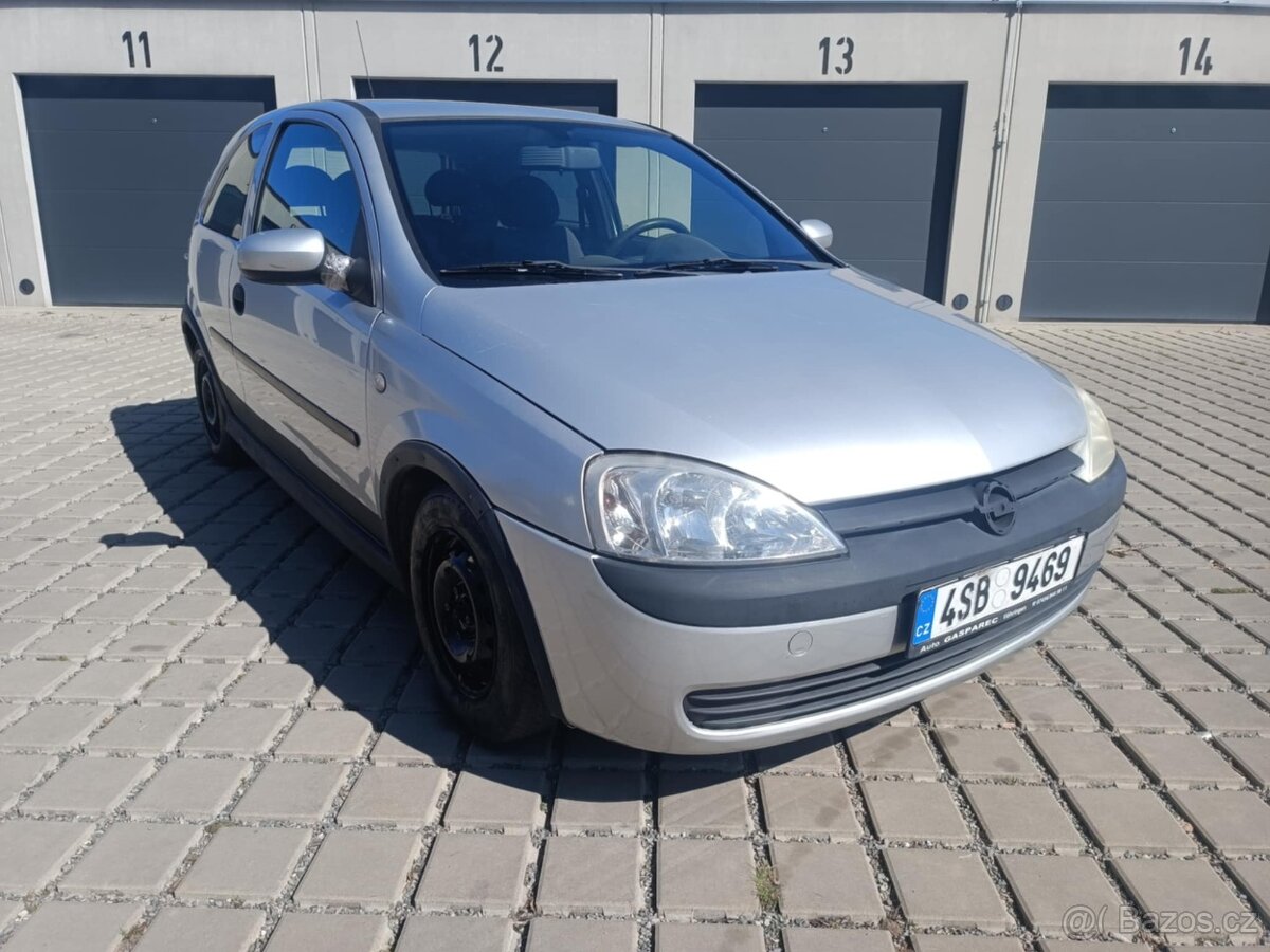 Na prodej Opel Corsa 1.0 12V 43kW Rok 2003 nájezd 212xxx km