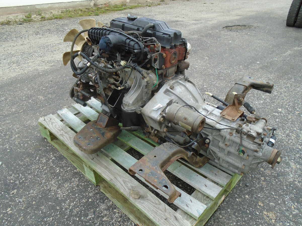 Motor s převodovkou KIA