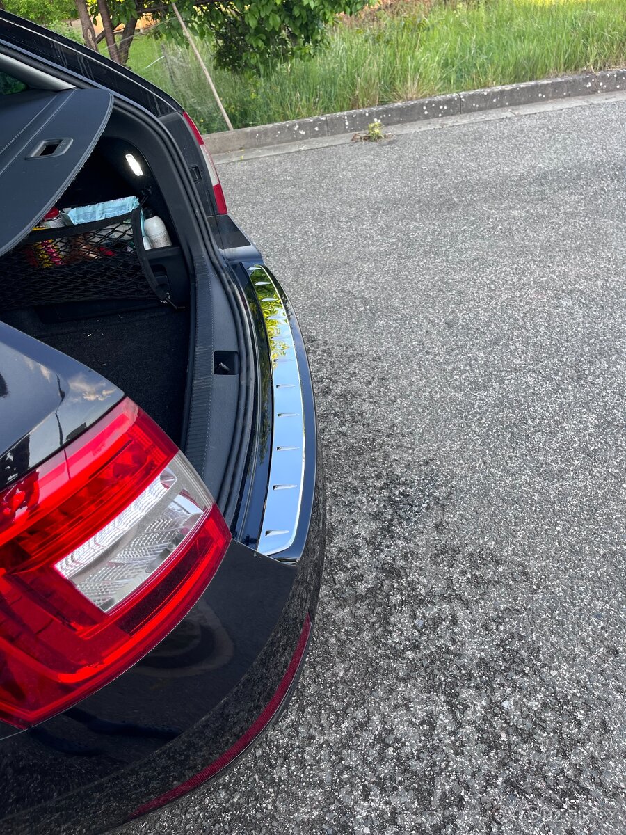 Prodám originální ochrannou lištu Škoda Octavia 3 III combi