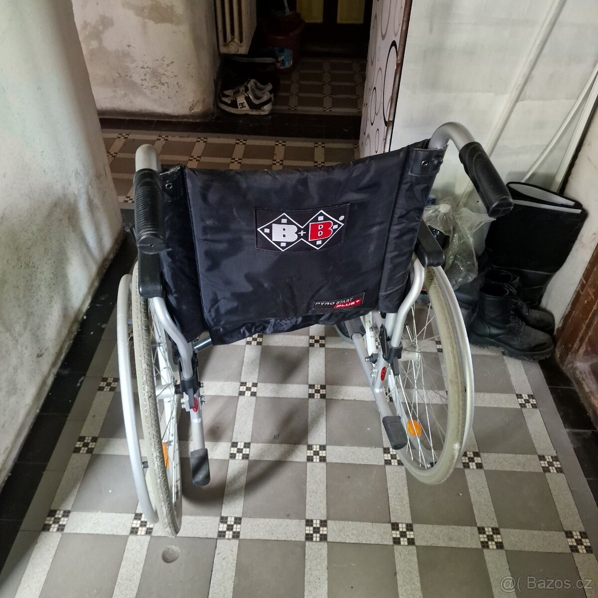 Invalidni vozik