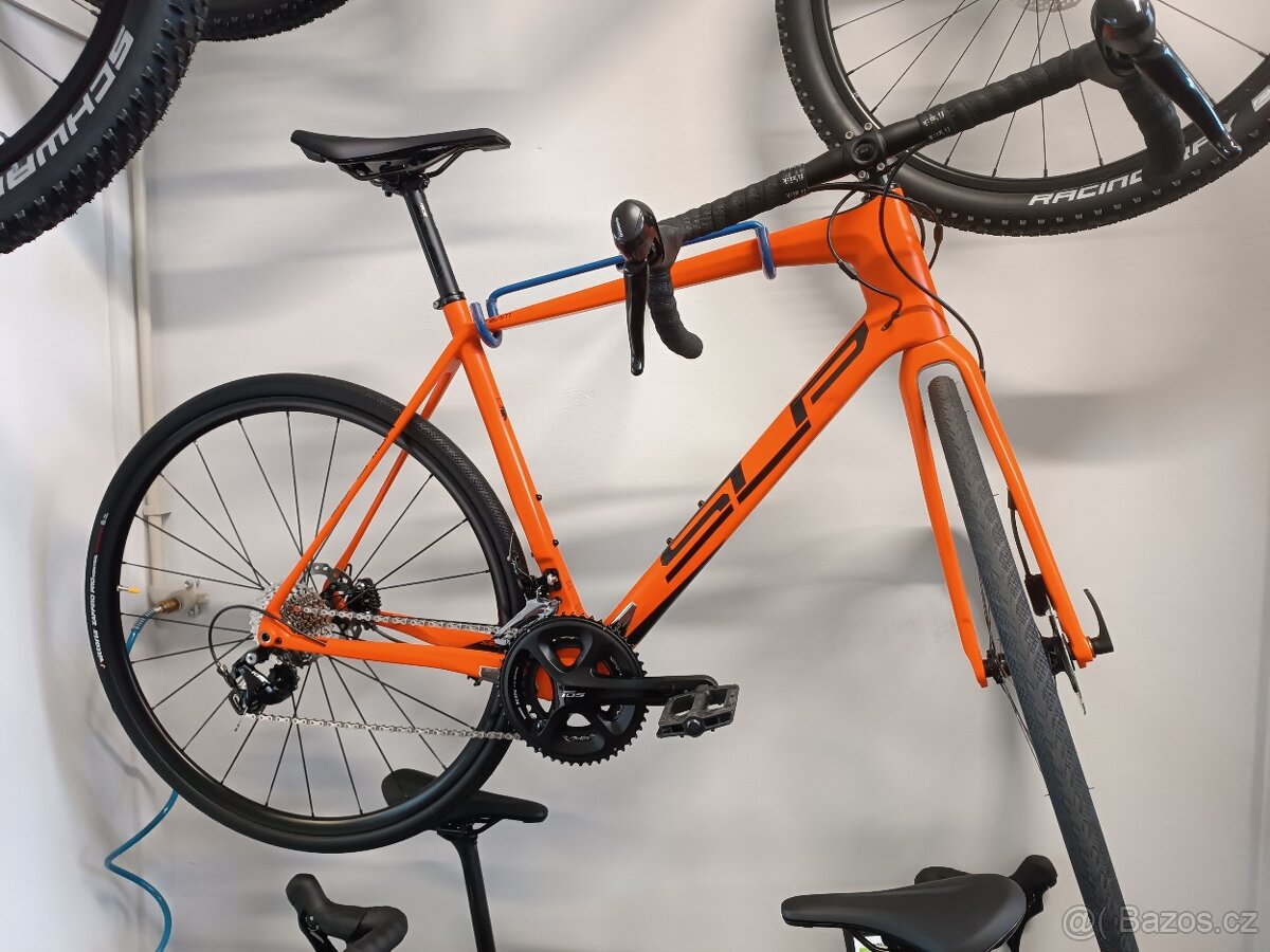 Superior X-Road Team Elite