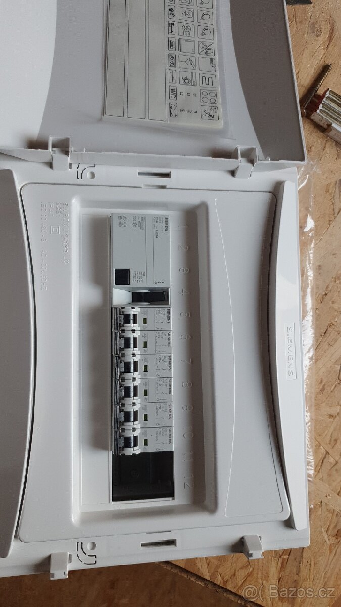 Elektrorozvaděč Siemens osazený