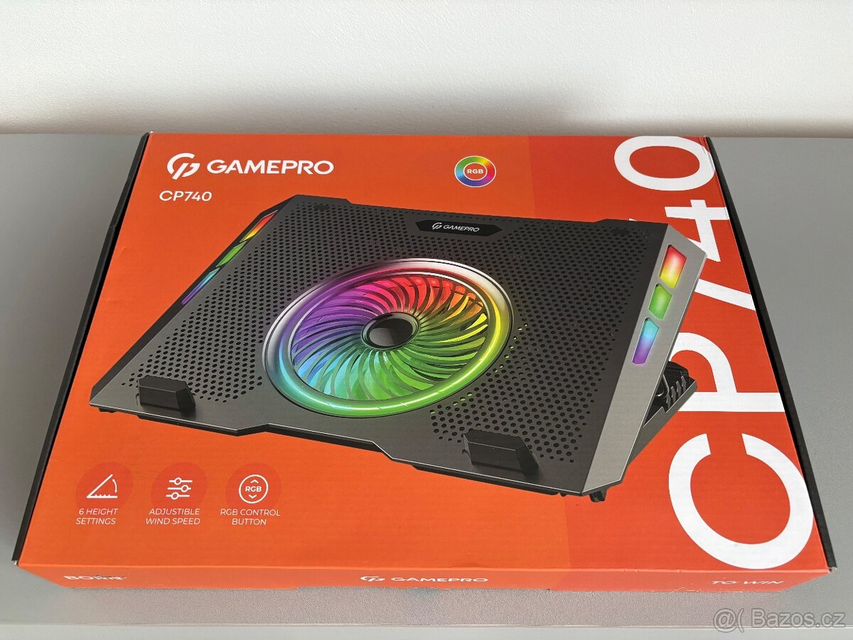 Chladicí podložka pod notebook GamePro CP740 s LED podsvícen