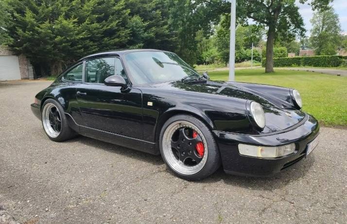 Porsche 911 964 Carrera 2 z roku 1991