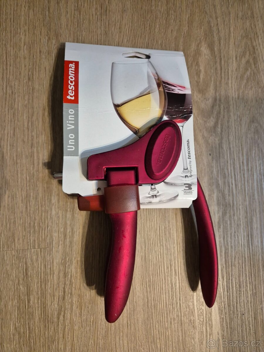 Otvírák na víno Tescoma
