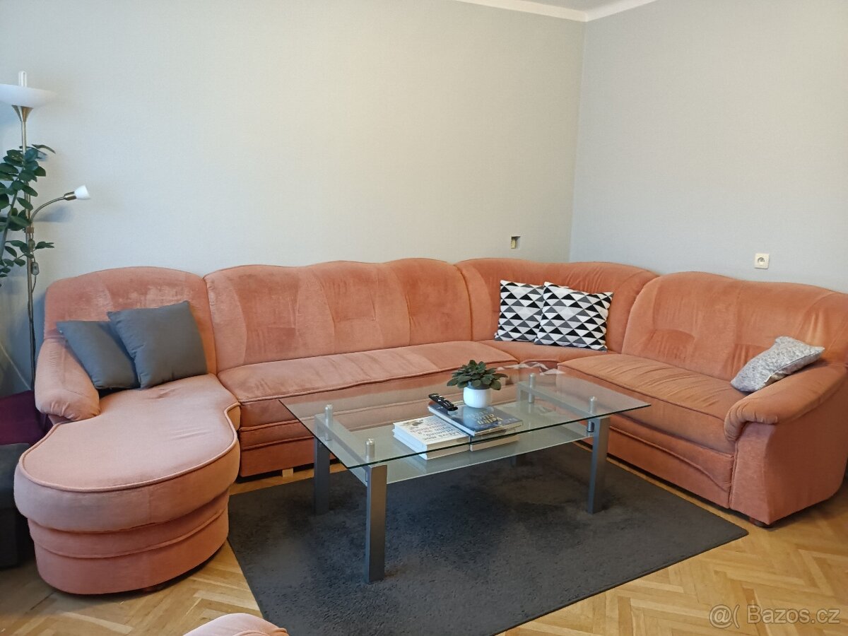 Sedací souprava tvaru U s křeslem