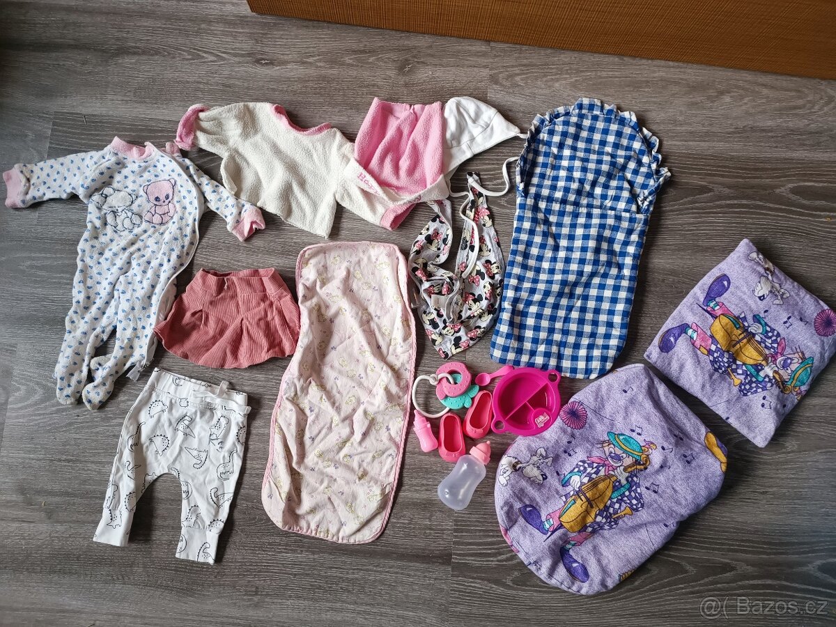 Oblečení a doplňky pro panenku