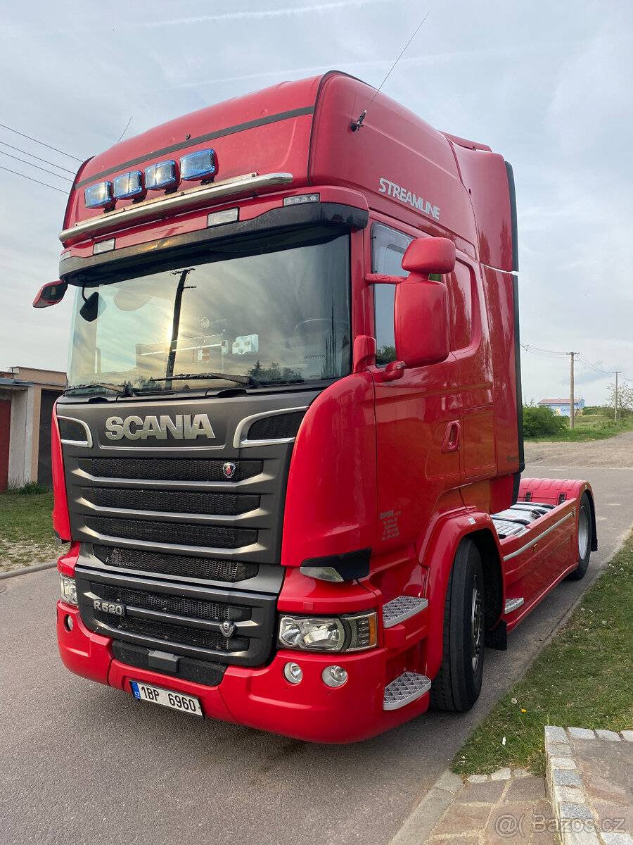 Scania R 520 V8