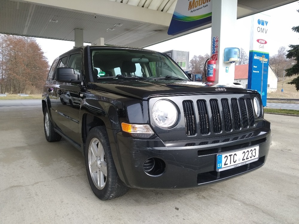 Jeep Patriot 2,4i r.v. 2010 benzin