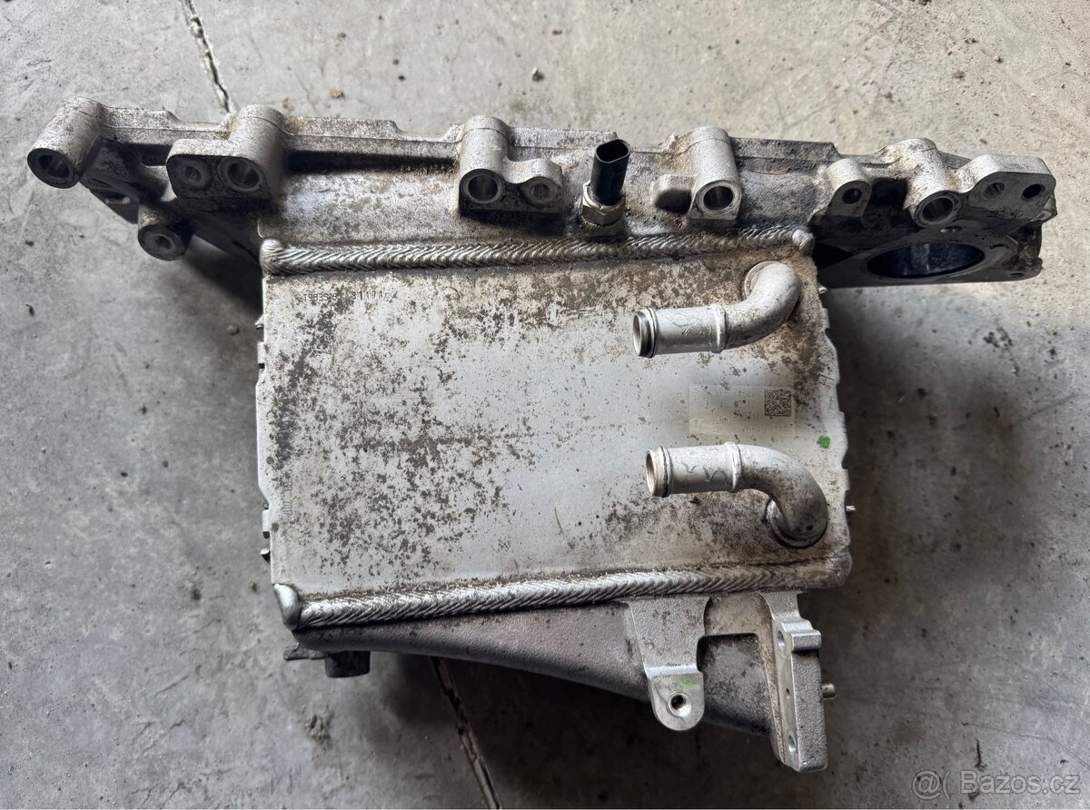 SÁNÍ+INTERCOOLER 2.0TDI- 04L129766AL