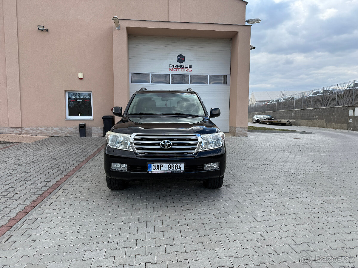 Toyota Land Cruiser VDJ200L