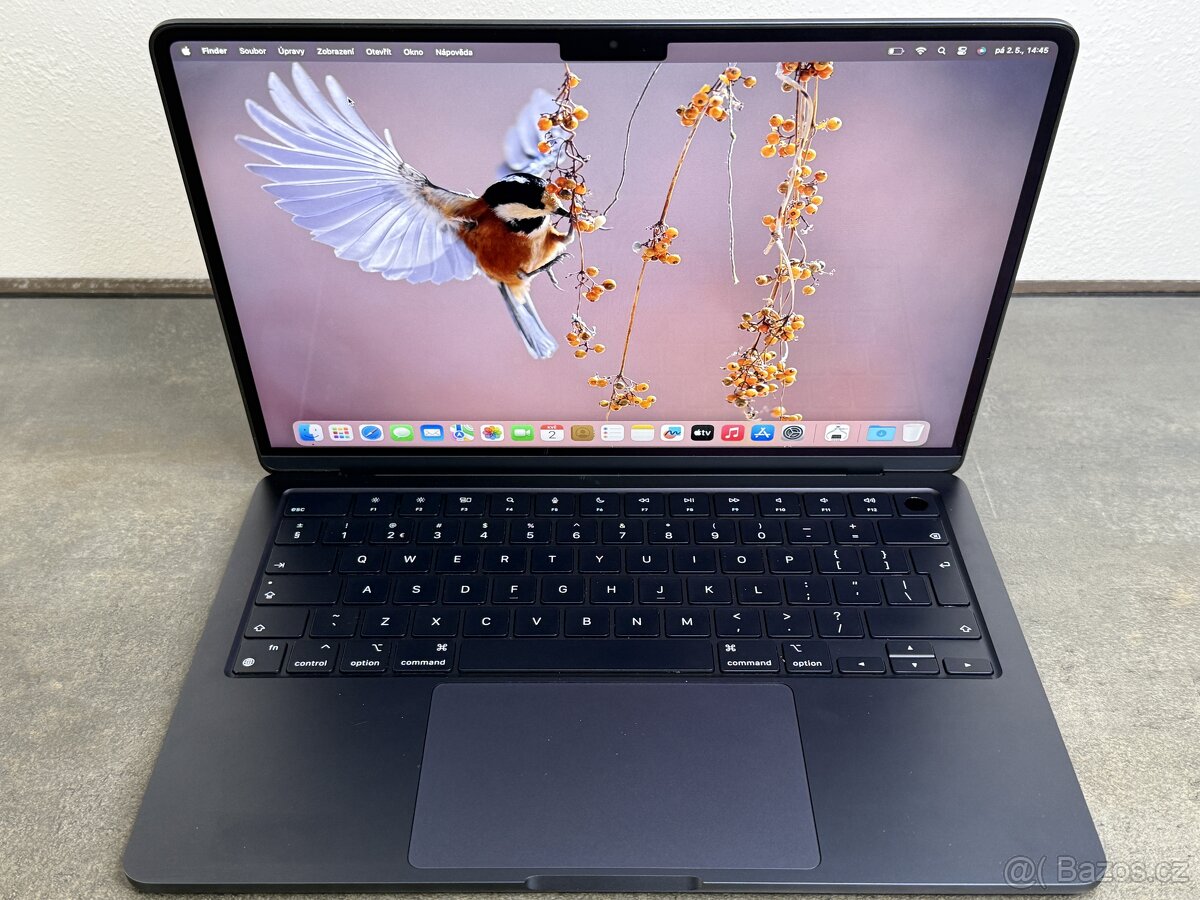 MacBook Air 13'' 2022 / M2 / 8GB / 256GB SSD / Midnight -