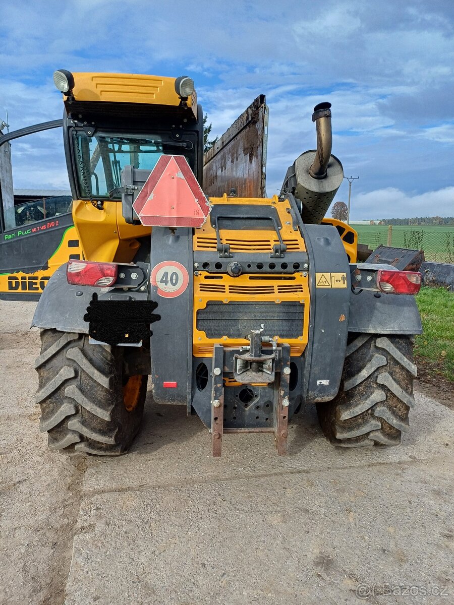 Prodám traktor kolový-teleskopický nakladač AGRI PLUS