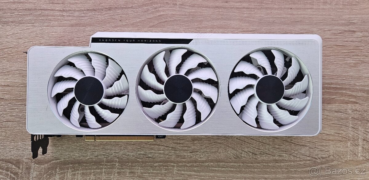 Gigabyte GeForce RTX 3080 VISION OC 10GB - top stav, záruka
