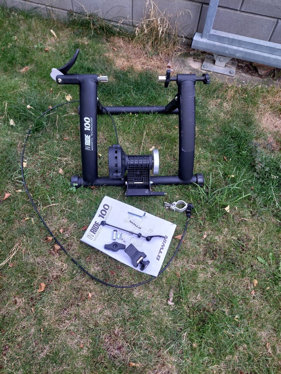 Cyklisticky trenazer InRide 100