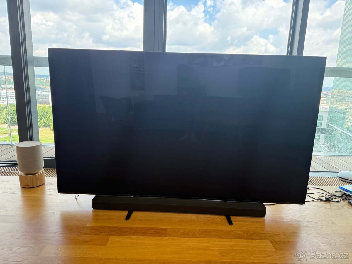 špičkového TV a soundbaru Sony (model 2024):