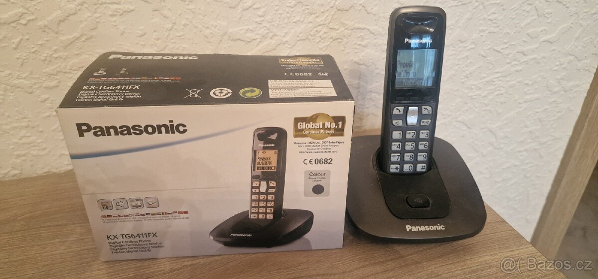 Digitální telefon Panasonic
