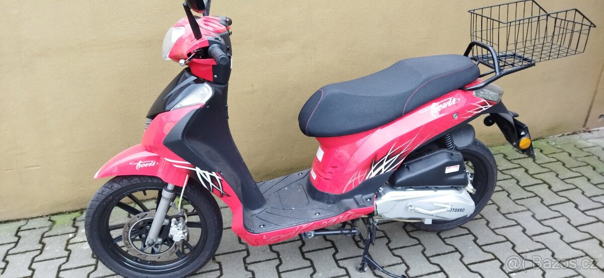 Prodám skútr LONGJIA TREVIS 125 cm