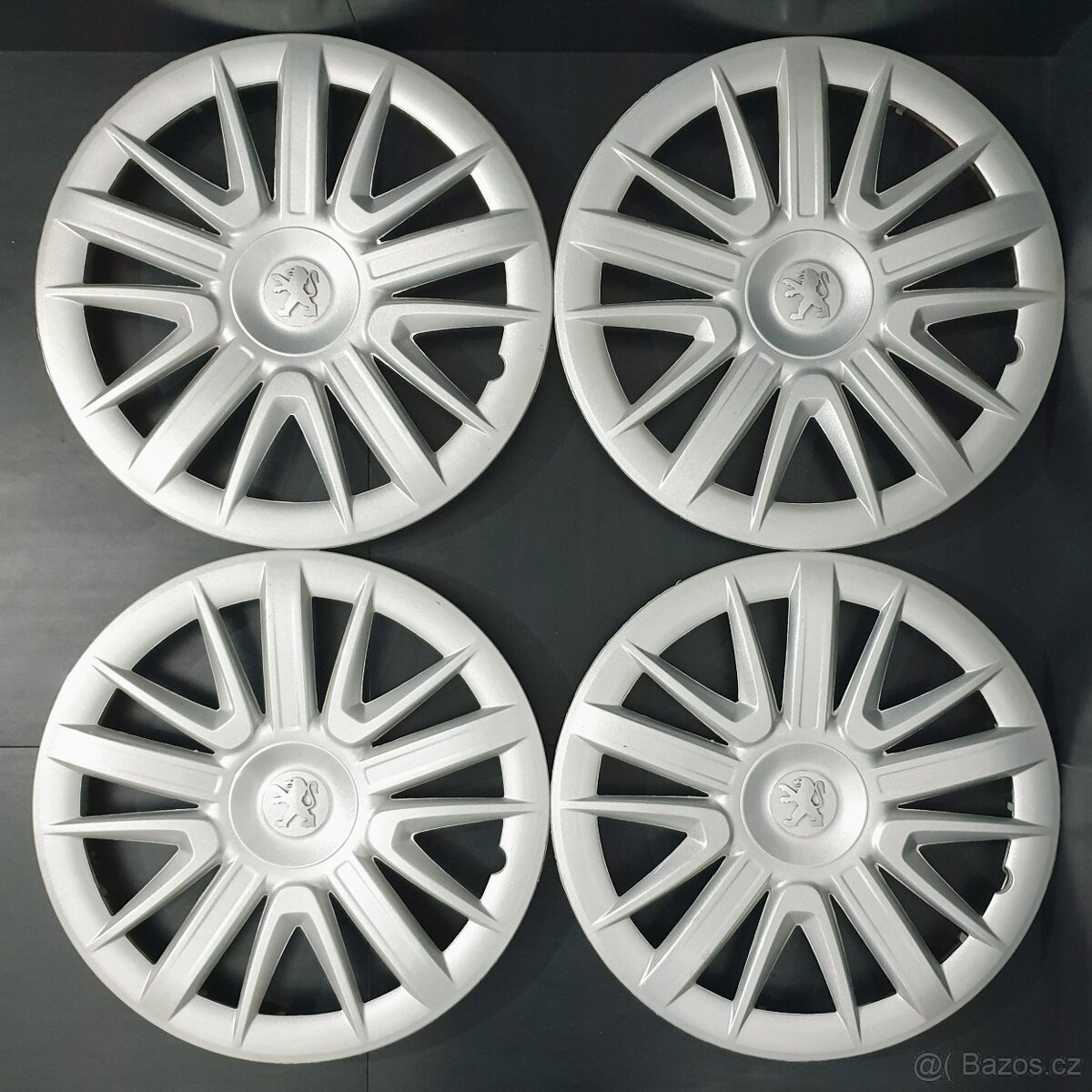 Zánovní poklice Peugeot 15" ORIGINÁLNÍ č. B1