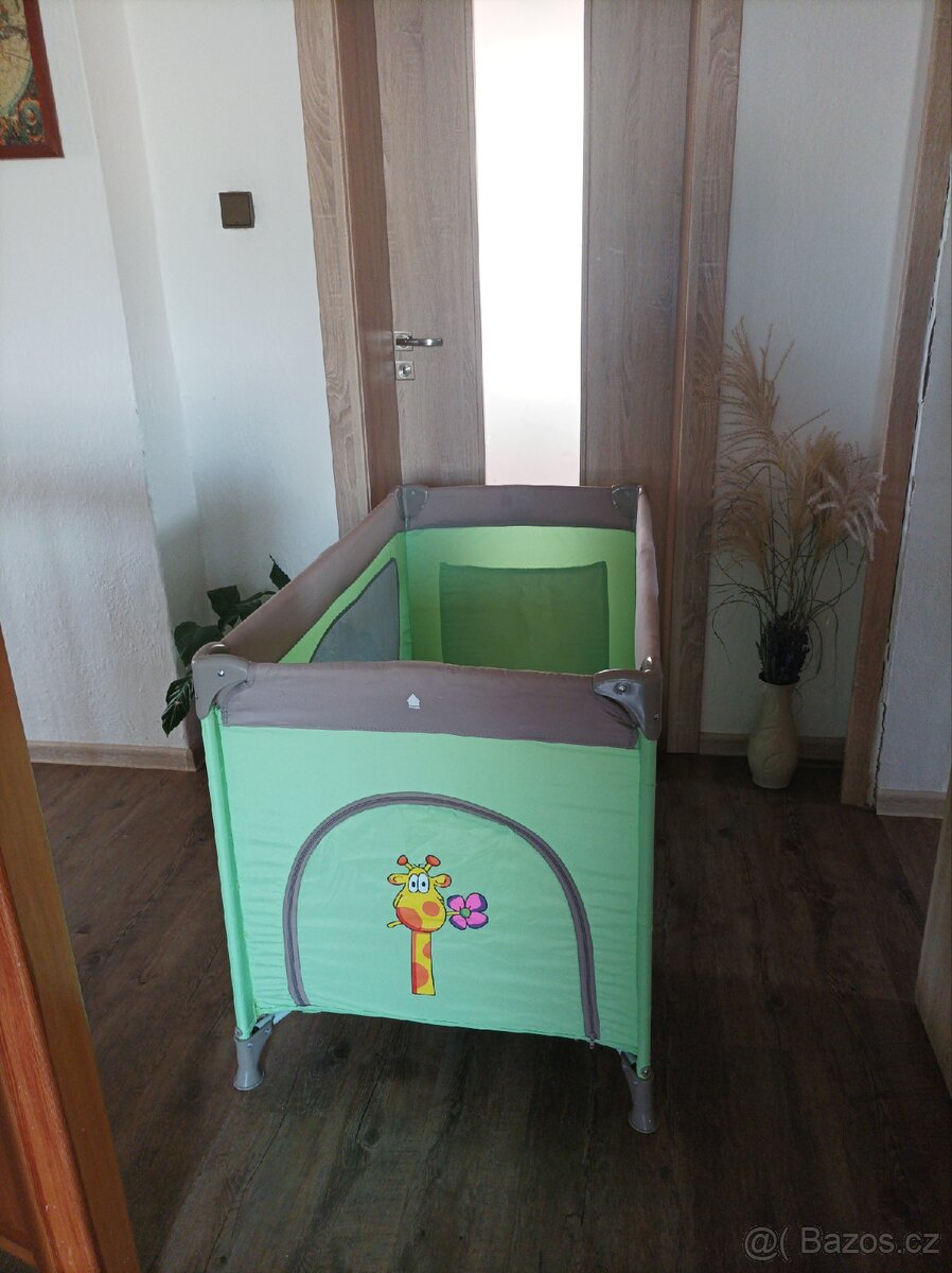 Cestovní postýlka + matrace