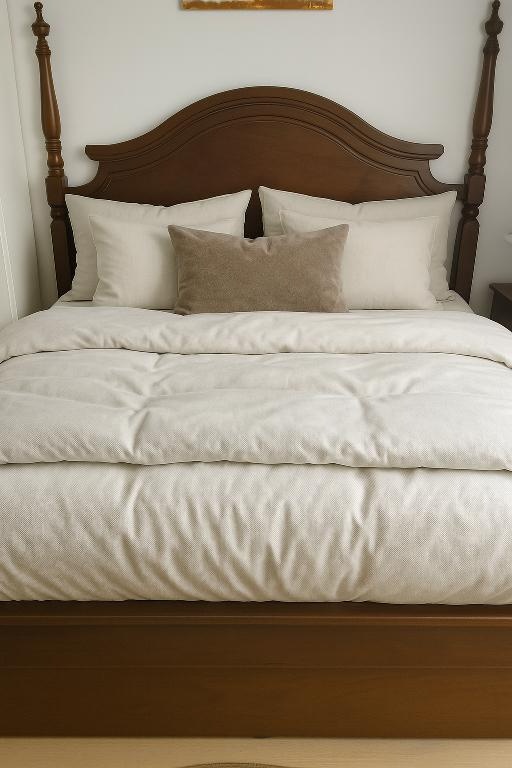 Luxusní manželská postel