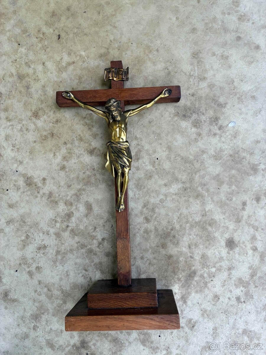 Starožitný velký krucifix