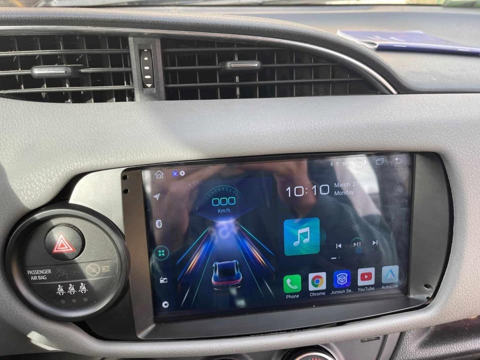 Android autorádio s navi pro TOYOTA YARIS (2012-2017)