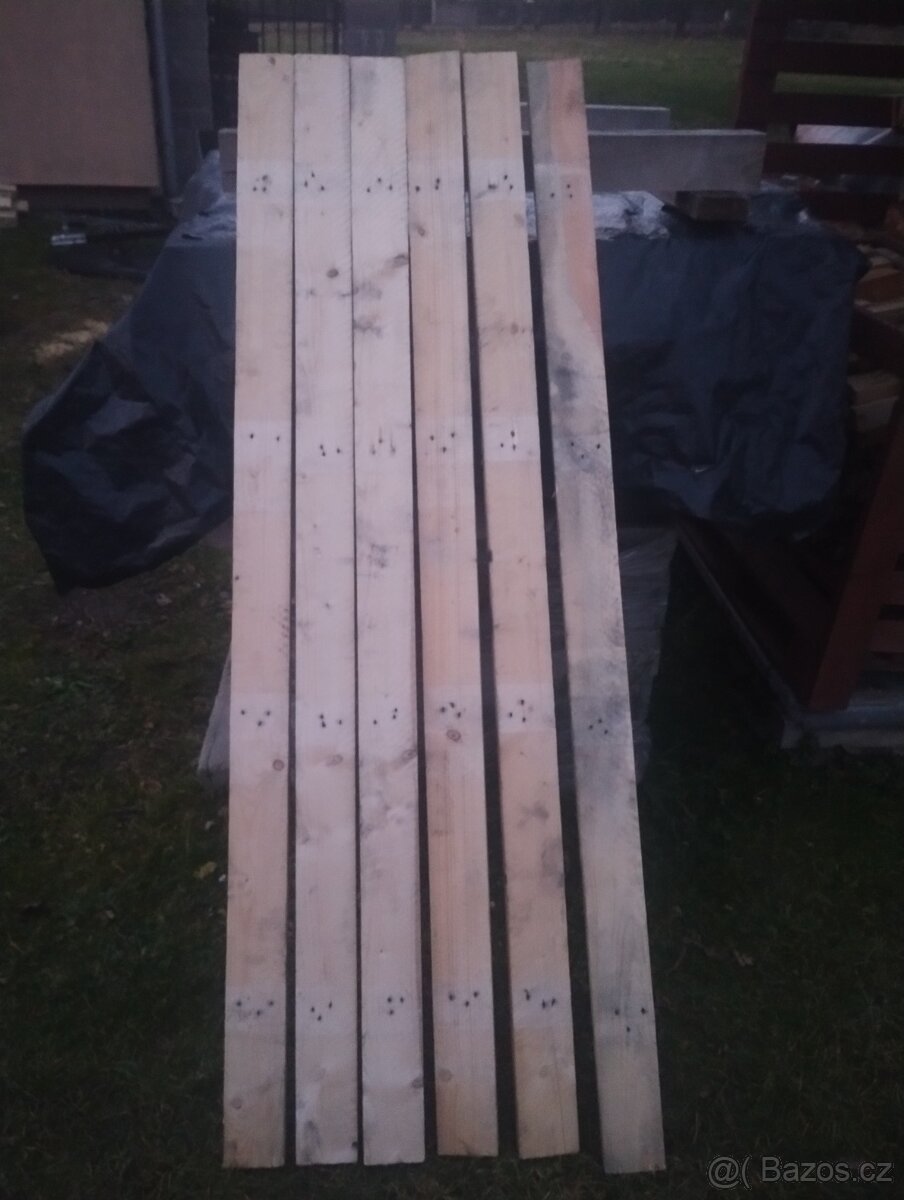 Dřevěné trámky