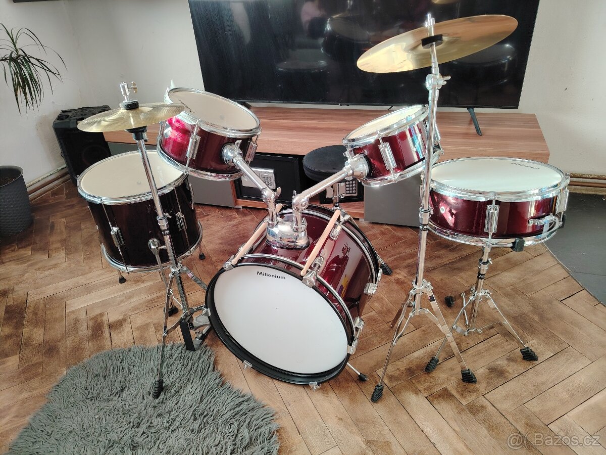 Dětská bicí souprava