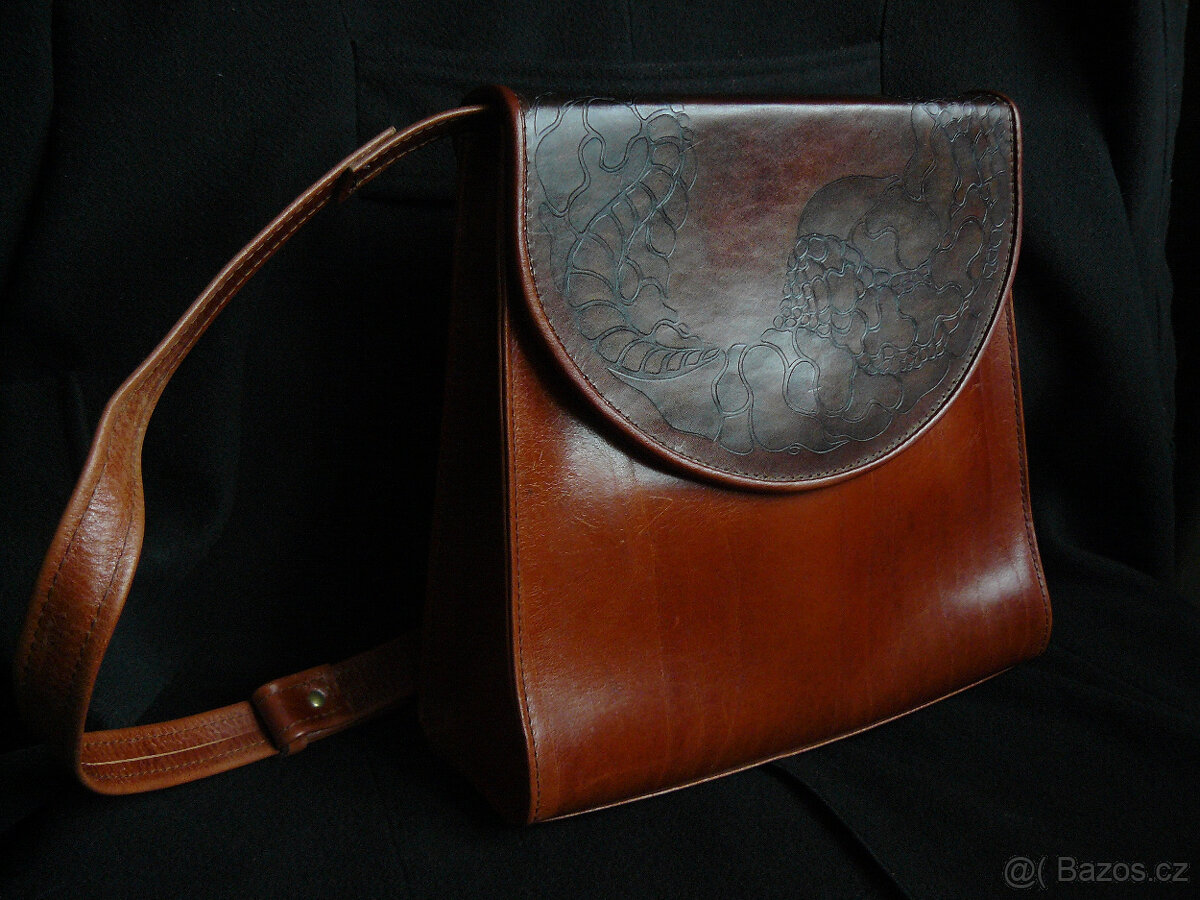 Kožená kabelka Bambas