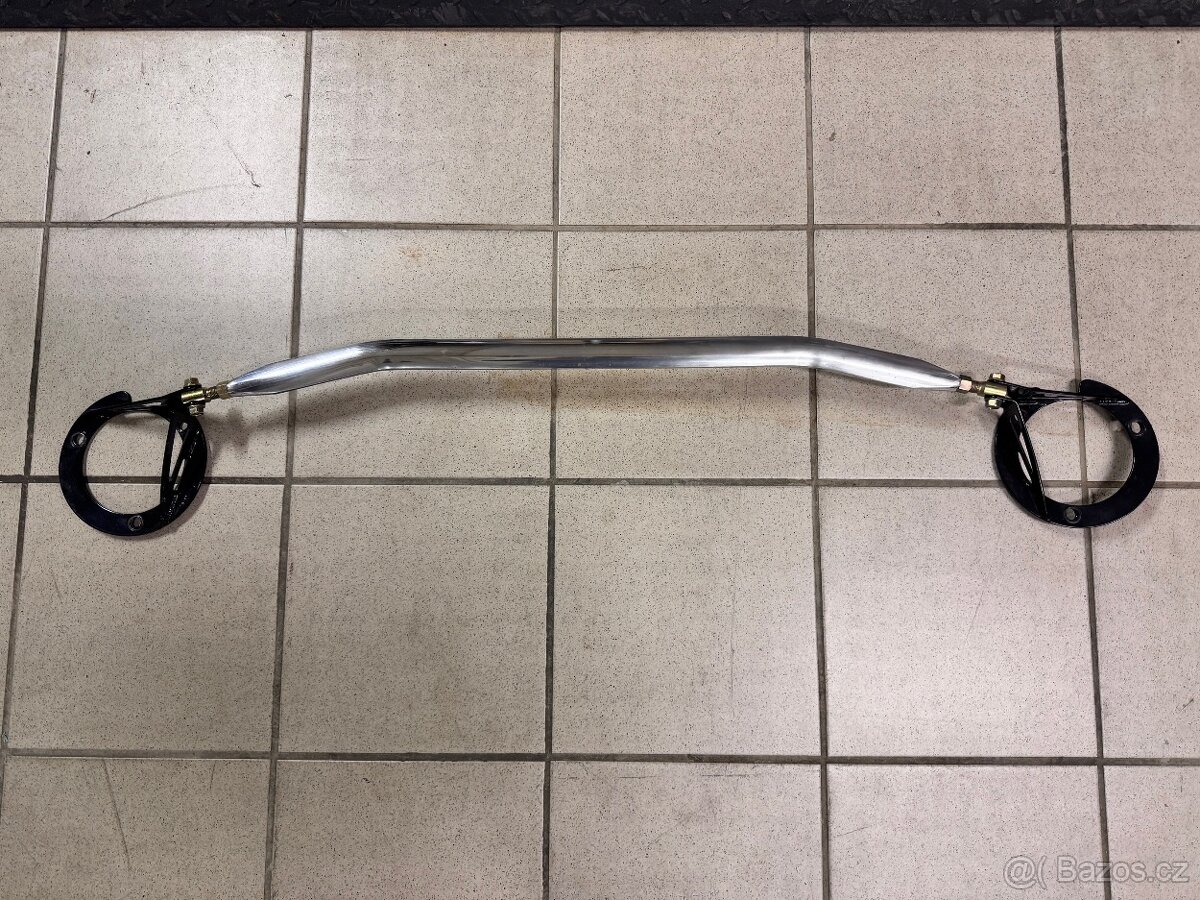 Přední rozpěra mezi tlumiče Subaru Impreza WRX STi (01-07)