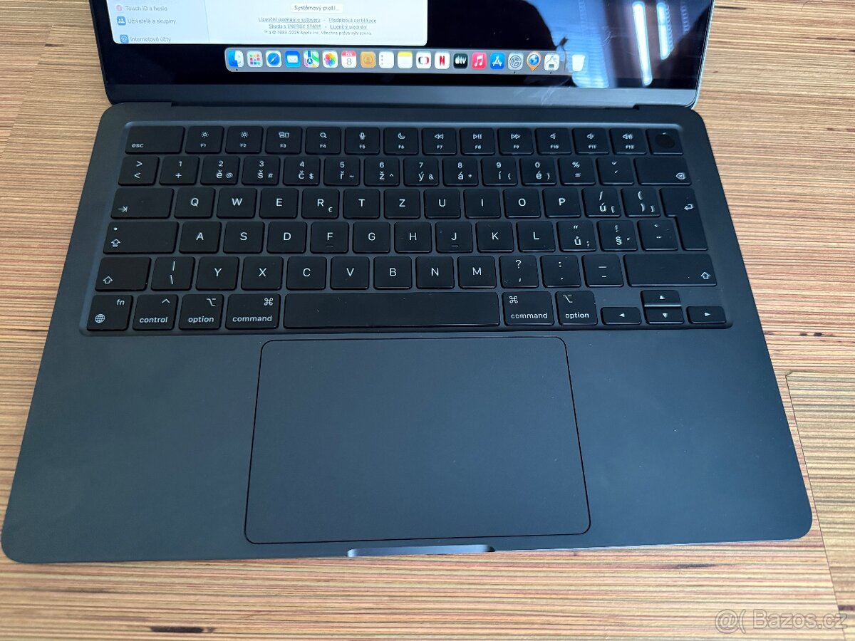 Apple MacBook Air, M2, 256GB, Alza