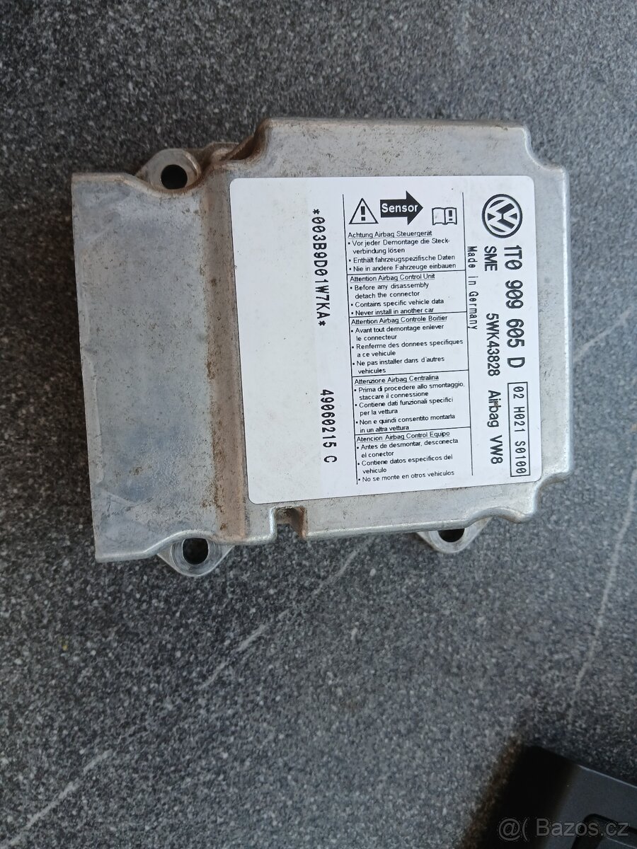 airbagová jednotka 1T0909605D