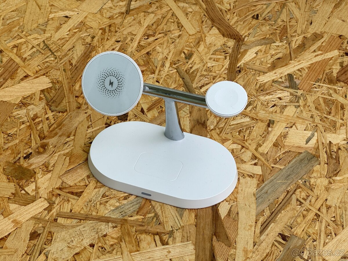 3in1 nabíjecí stanice ( Apple Watch / iPhone / AirPody )