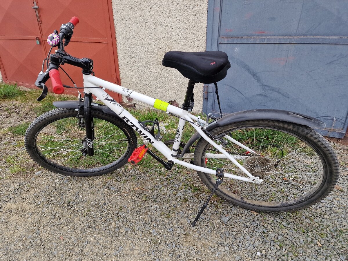 Dětské 24" trekové kolo 100 9–12 let BTWIN