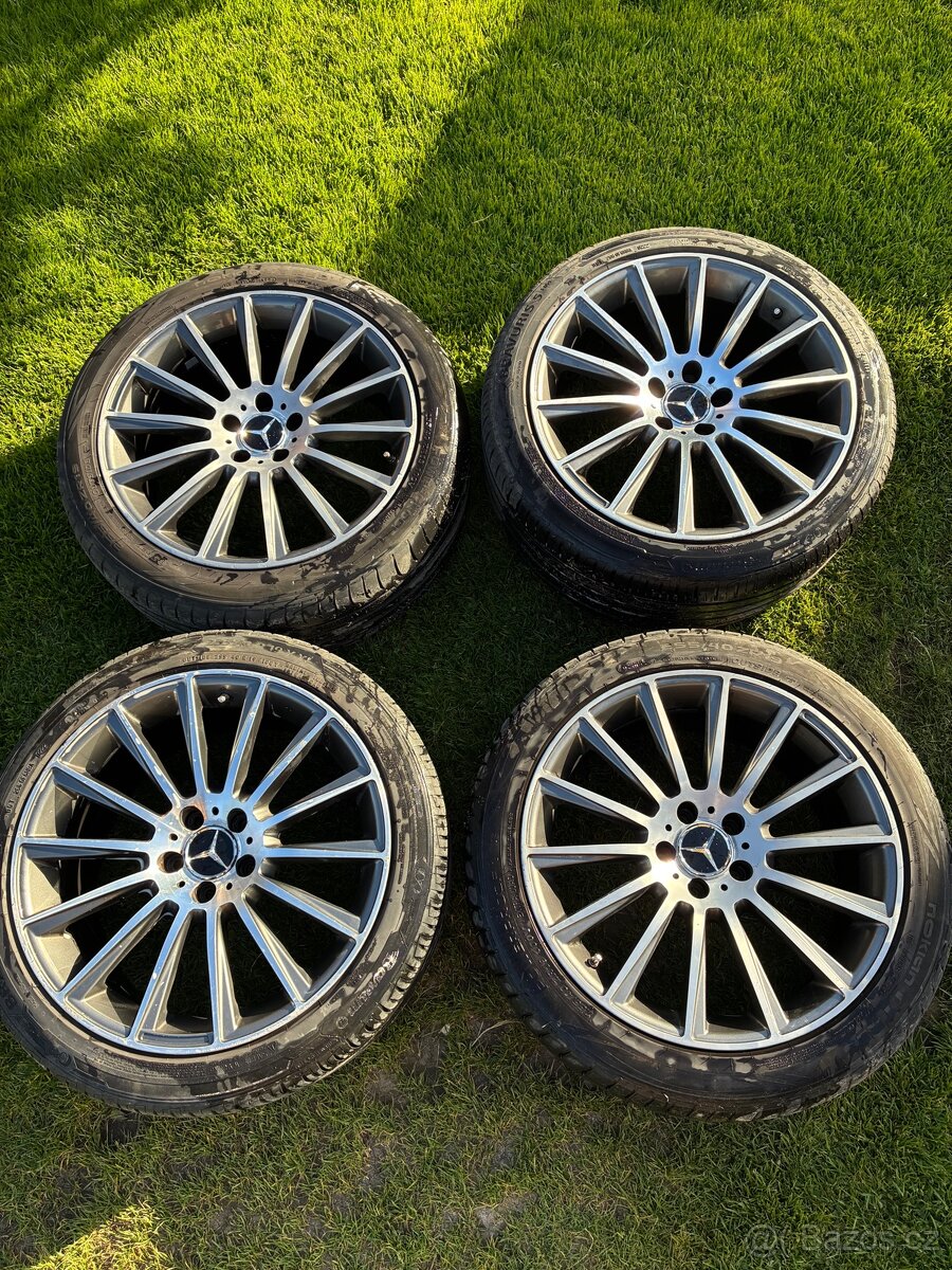 Alu kola Mercedes R19
